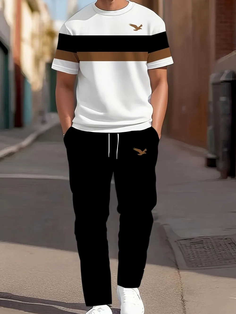 

Summer European and American men's round neck T-shirt and pants with striped print splicing suitable for outdoor fashion wear