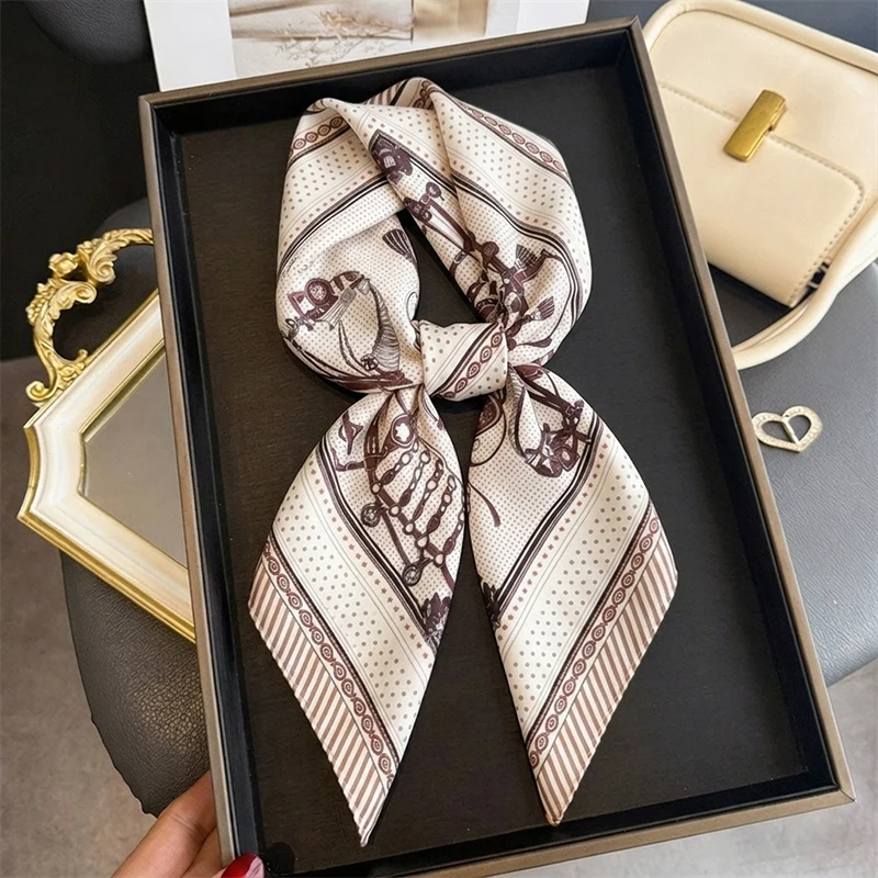 

Silk Print Scarf Women Hijab Female Luxury Shawl Bandana Headscarf Neckerchief Ribbon Designer Foulards Accesories Brands