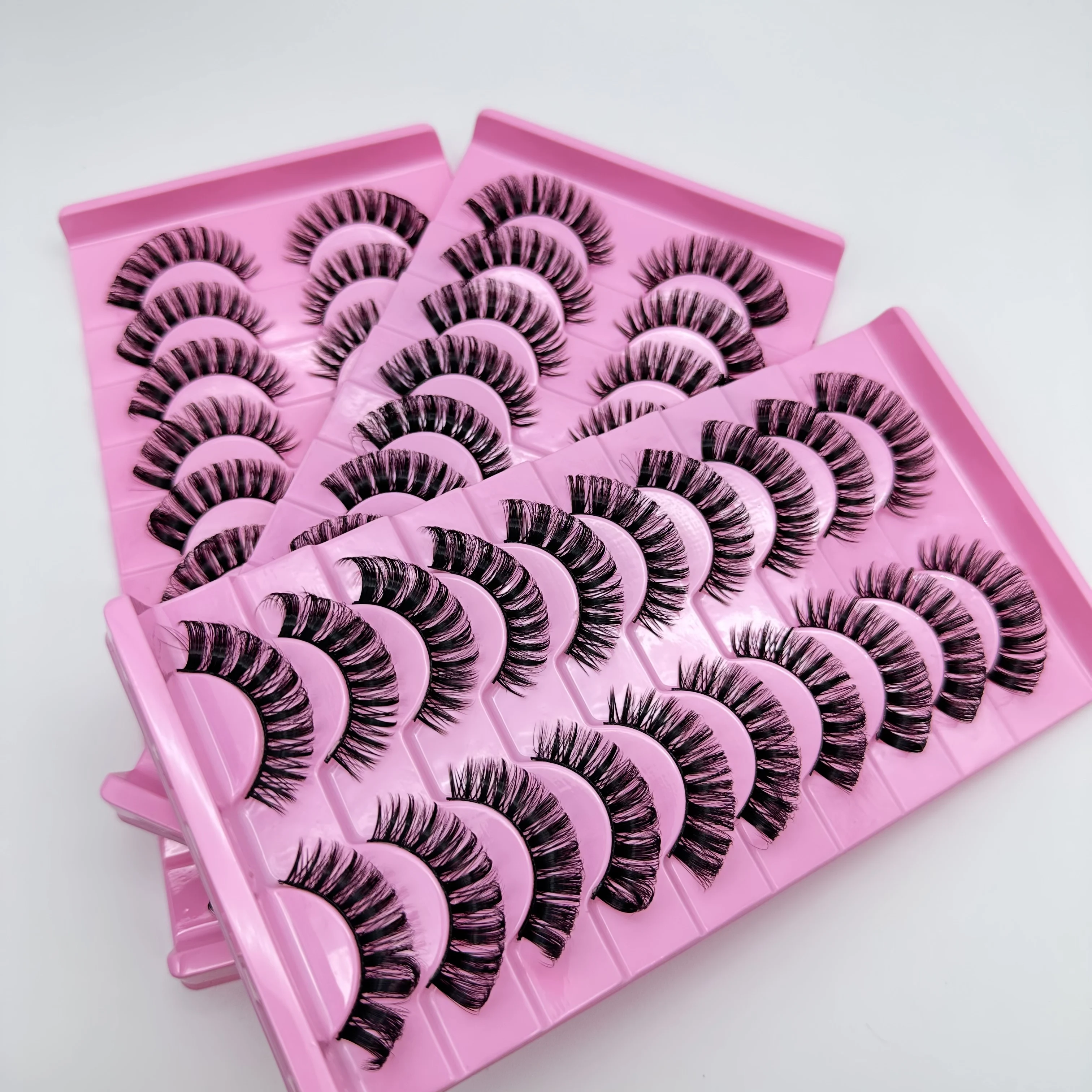 ロシア製ストライプつけまつげキット、ドラマチックなロングフォックスアイリフトデザイン、フルバーで外側のまつげを長くしてボリュームアップ、美容メイク用