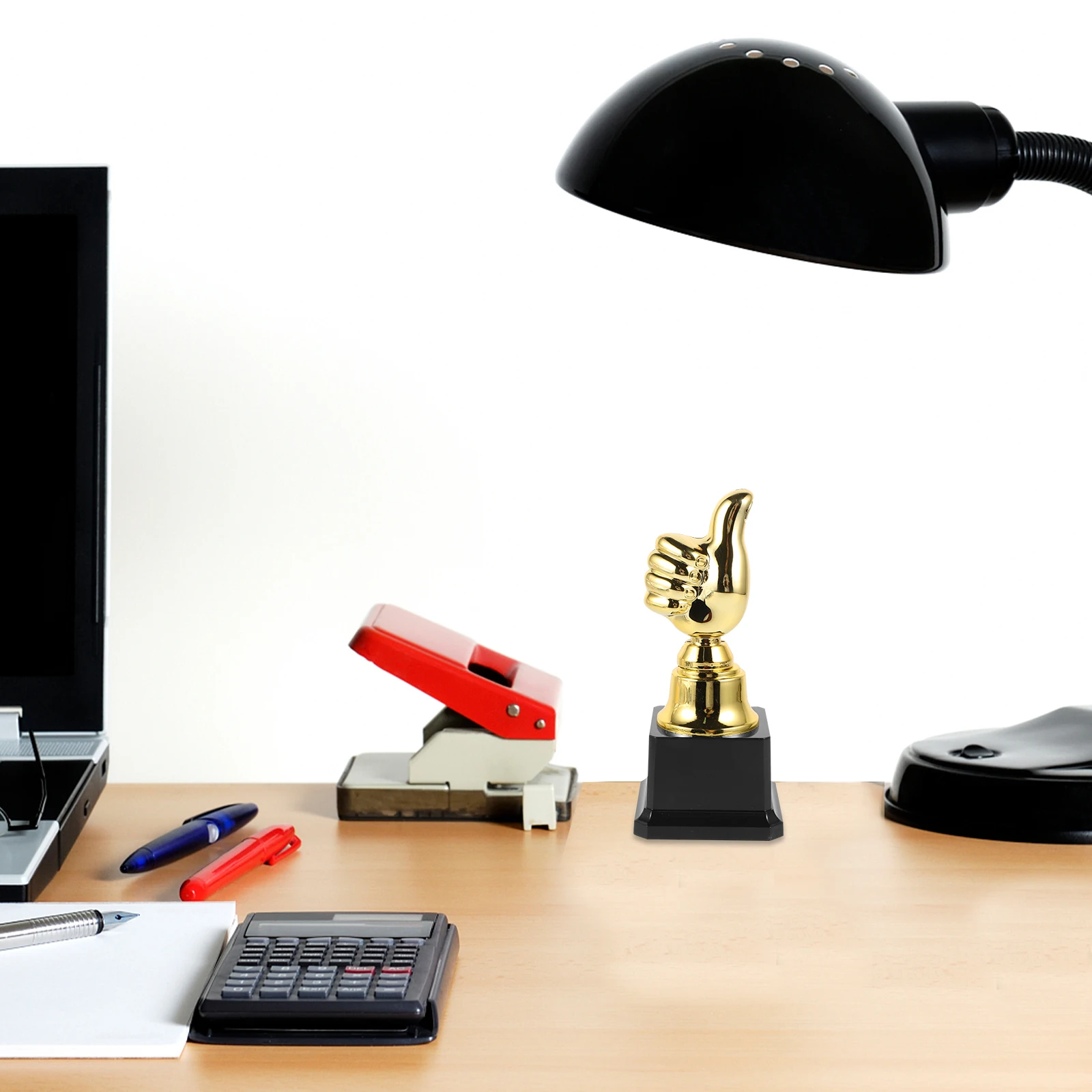 

Пластиковая награда, статуя большого пальца, жест руки, декоративная праздничная награда, вечерние трофей, трофей в форме большого пальца, украшение для рабочего стола