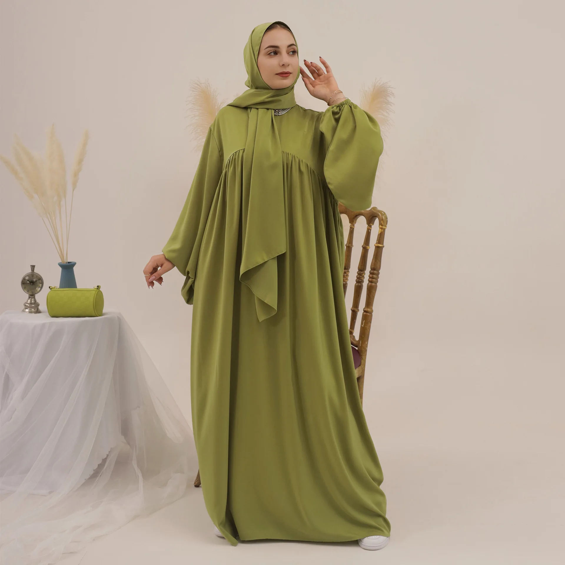 

Fashion Muslim Sets 2 Cps Suit New Arrival High Quality Muslim Islamic Abaya + Hjiabs Set Women Abaya Dubai Islamic Clothing