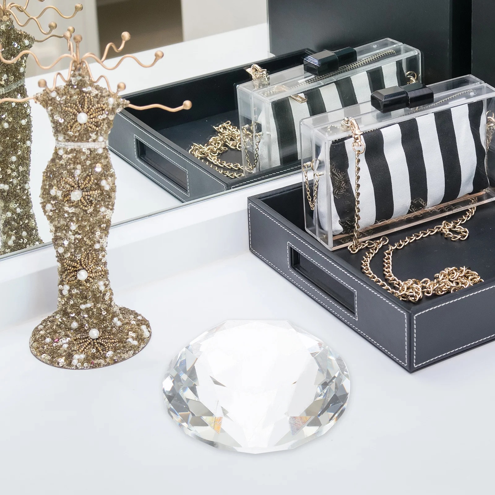 

2Pcs Crystal Diamond Decoration Clear Faux Diamonds Wedding Party Table Centerpiece Vase Filler Elegant Wedding Decor