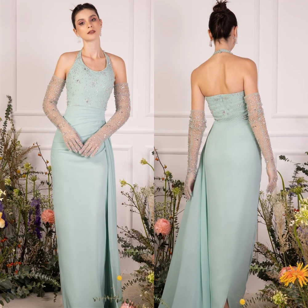 Op maat gemaakte prachtige jersey halter avondjurk Delicate mouwloze galajurken Luxe sweep trein Jurken voor speciale gelegenheden