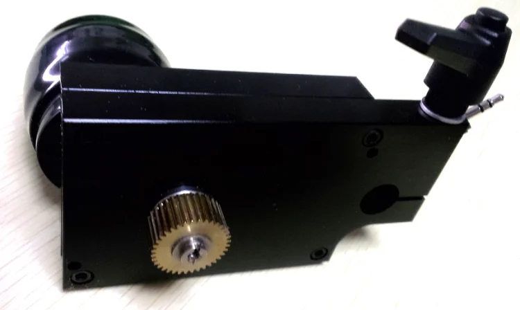 محرك جيمي جيب كرين دوار وإمالة للكاميرات