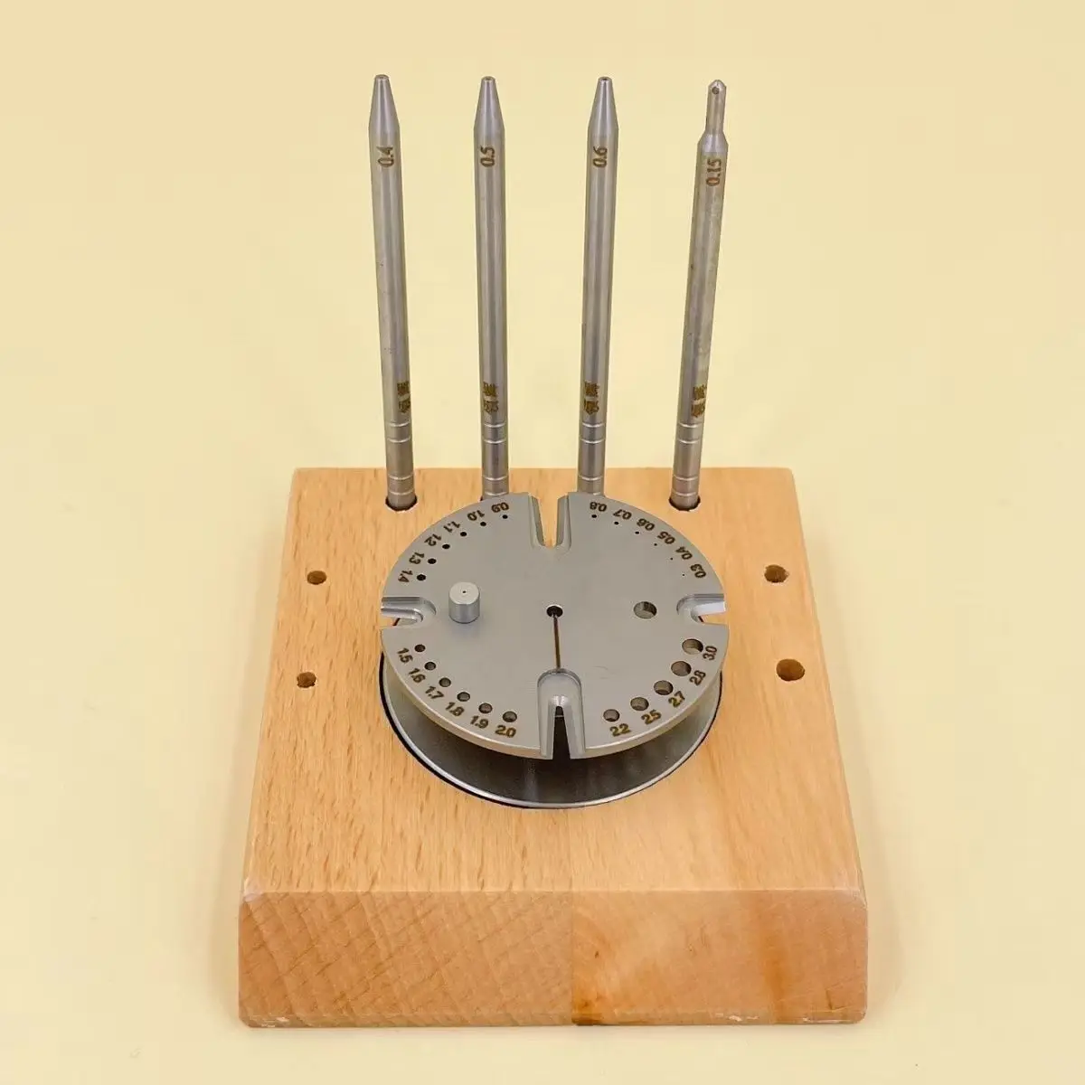 outil-de-demontage-d'assemblage-de-balancier-de-montre-avec-presseur-manuel-de-02mm-05mm-06mm-08mm-pour-la-reparation-de-mouvement-de-montre