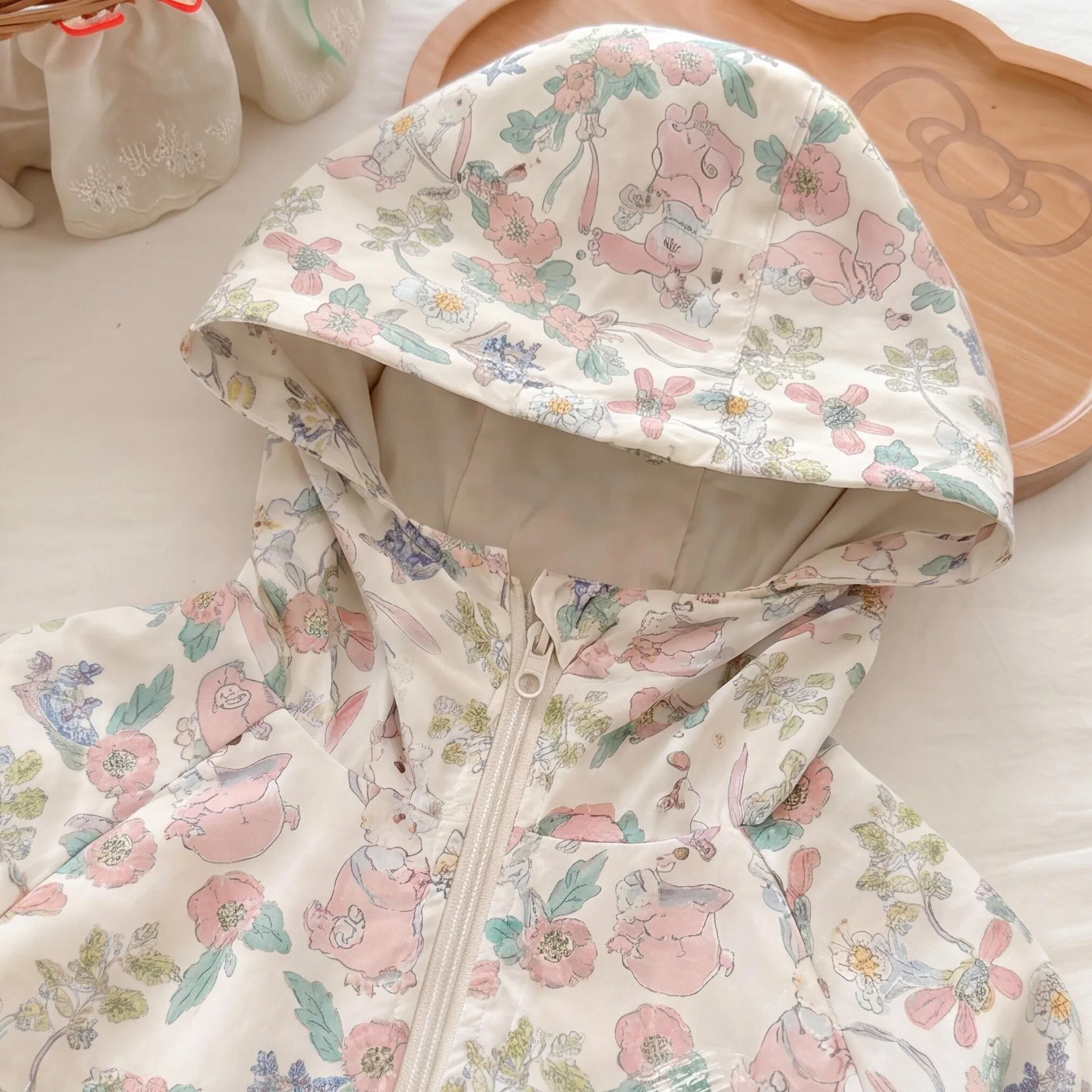 Summer Girls' Printed Hooded Sunscreen Clothing Casual Children's Air Conditioning Shirt Autumn New Style Thin Jackets