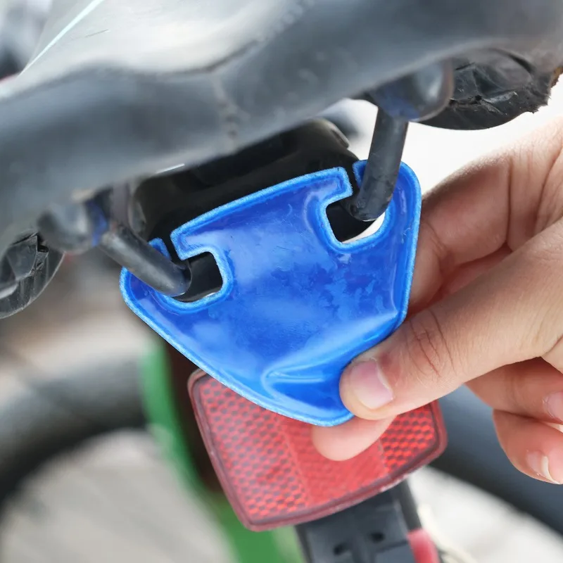 높은 가시성 자전거 반사판 삼각형 안전 경고 태그 야간 라이딩 TPU 방수 자전거 산악 자전거 반사 펜던트