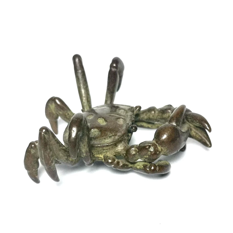 YIZHU CULTUER ART Size 5 × 4.8 cm Old Collection Chinese Bronze Carving Crab Statue Pendant Decoration Gift