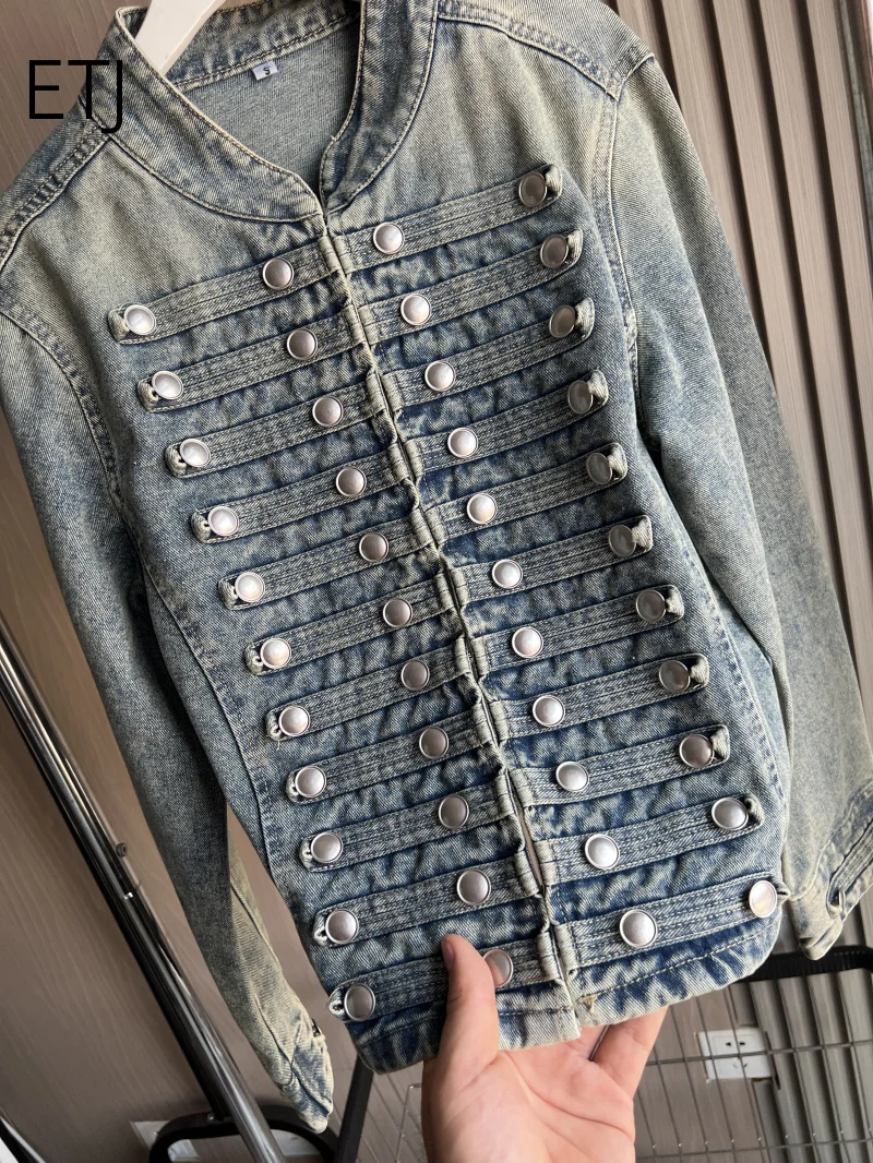 ETJ 2026 Damen Napoleon-Stil Jeansjacke Vintage Militär Doppelreihiger Mantel Silberne Knöpfe Slim Fit Herbst Oberbekleidung – Detail 19