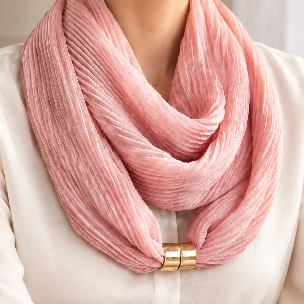 Wrinkle-Resistant Magnetic Buckle Scarf Soft Satin-Texture Premium Feel Neck Scarf Lightweight Adjustable Neck Warmer Casual