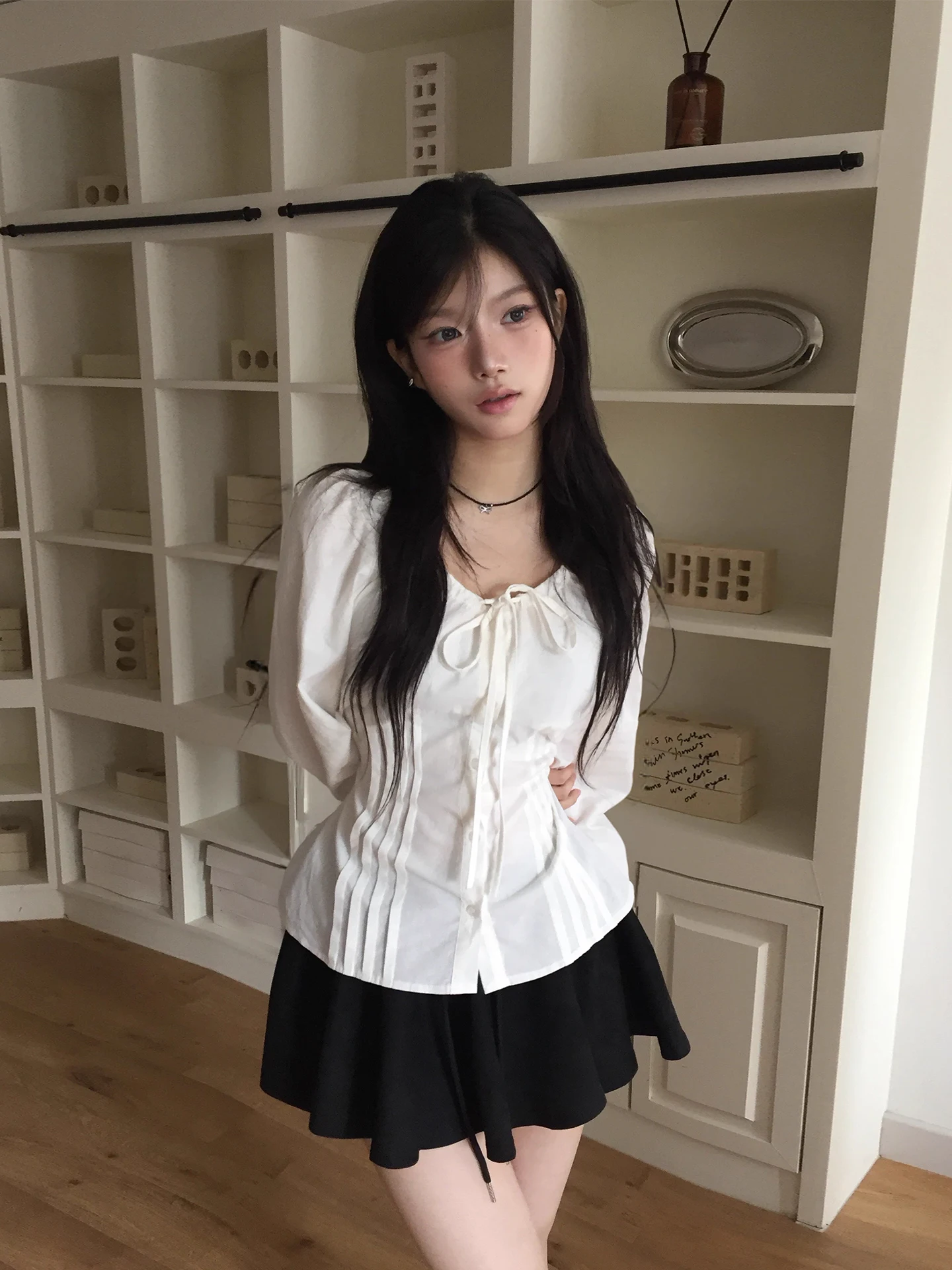 

Sweet Sle Pleated Bowtie Bubble Sve Slim Fit Base irt Women Early Spring Pred Pleat Slimming Versatile irt