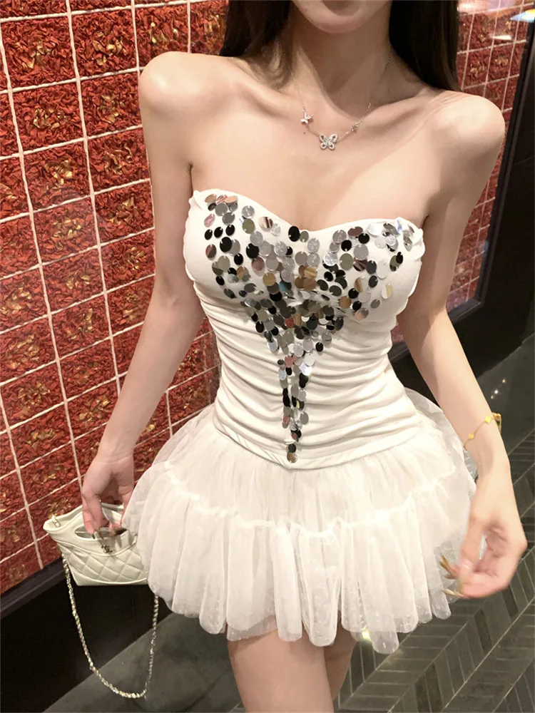 

Celebrity Lady Birthday Party Outfits White Two Pieces Sets Sequined Strapless Vest Top&Mini Mesh Skirt 2 Pieces Short Ball Gown