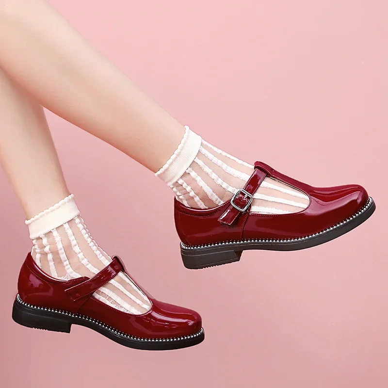 Fashion Patent Leather Buckle Strap T-strap Leather Shoes Princess's Low Heel Wine Red Black Daily 2024 Four Season Girls Shoes