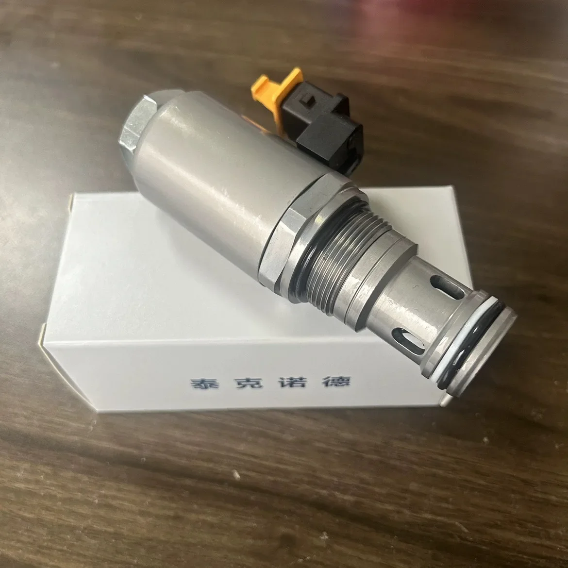 High Quality Excavator Parts Hydraulic Solenoid Valve VOE11709633 For L70E L120E L220E L150E L110F L120F Valve 11709633