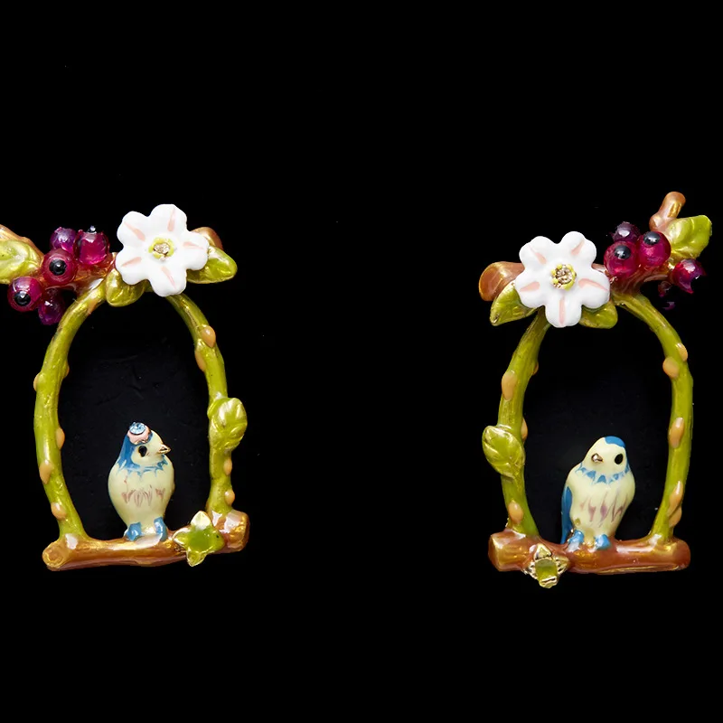 Classic Big Copper Alloy Earrings Niche Design Enamel Glaze Inlaid Rhinestone Blue Sparrow Bird Cage White Flower Female Trend