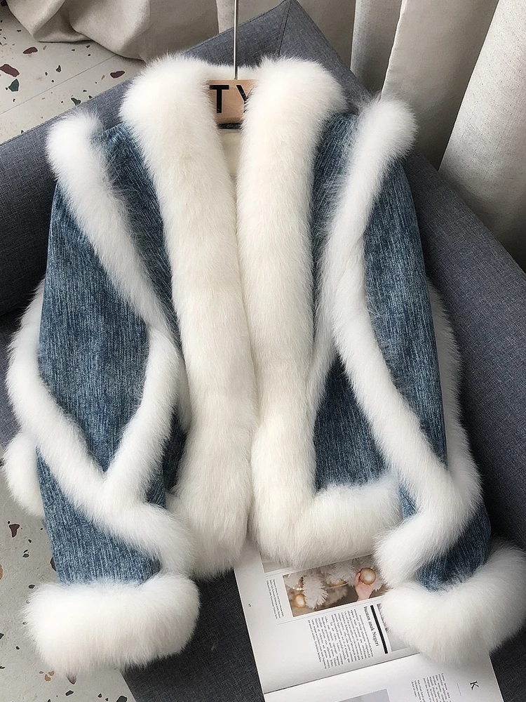 

2024 New Real fur,Vintage Denim Patchwork Natural Fox Fur Short Jacket For Women High Quality Fall Winter Duck Down Parka Female