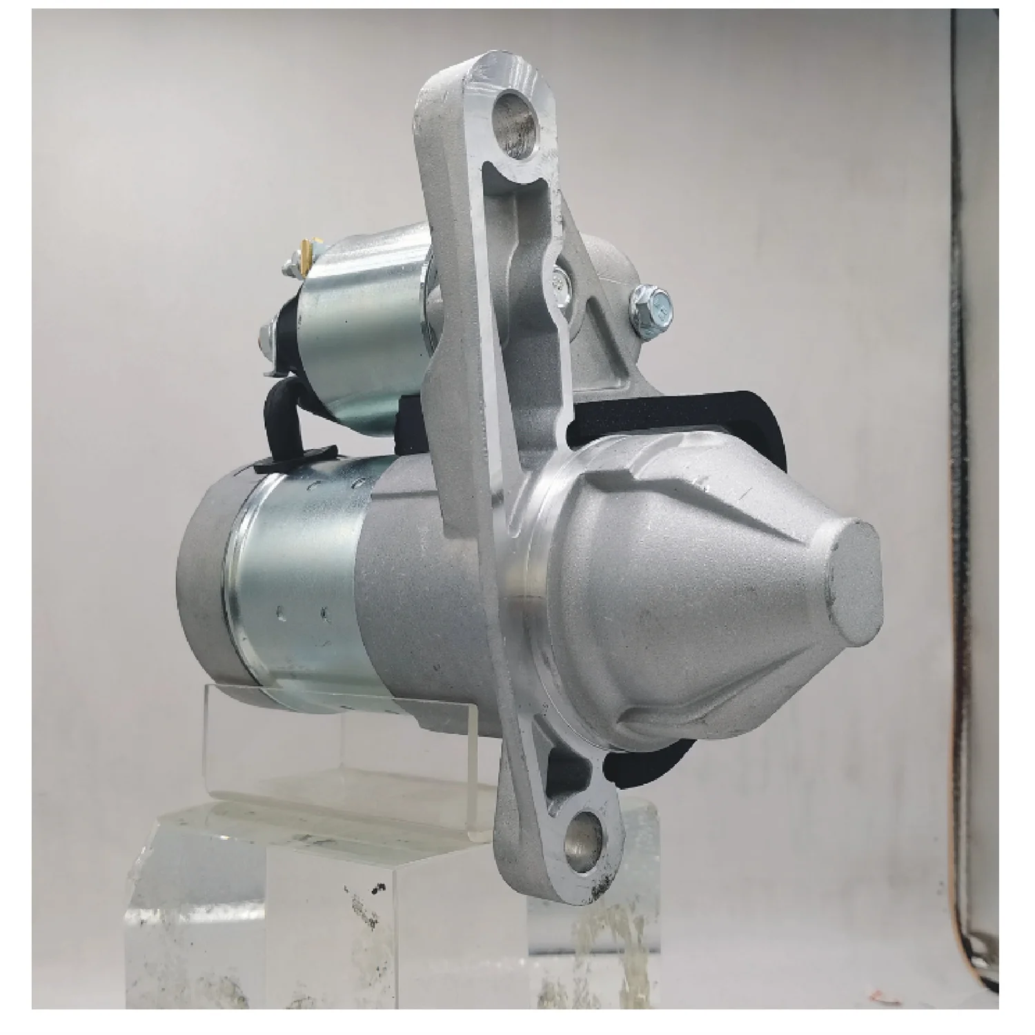 

Стартер STG93824 S114-944 23300-ZJ60B 23300-ZJ60C для Nissan Cube 1.8L 2011-2014 и Sentra 2.0L 2009-2012