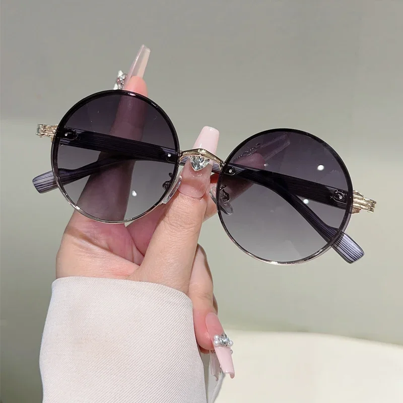KAMMPT Vintage Round Sunglasses Men New Fashion Gradient Multi-color Sun Glasses Women Trendy Luxury Brand Design Casual Shades