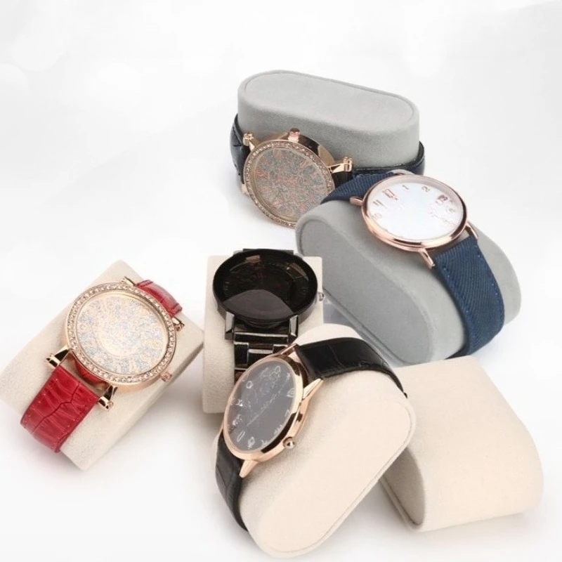 

Подушка-держатель для демонстрации часов и ювелирных изделий, бархатная, полностью набитая, для витрин ювелирных магазинов, для браслетов и колец