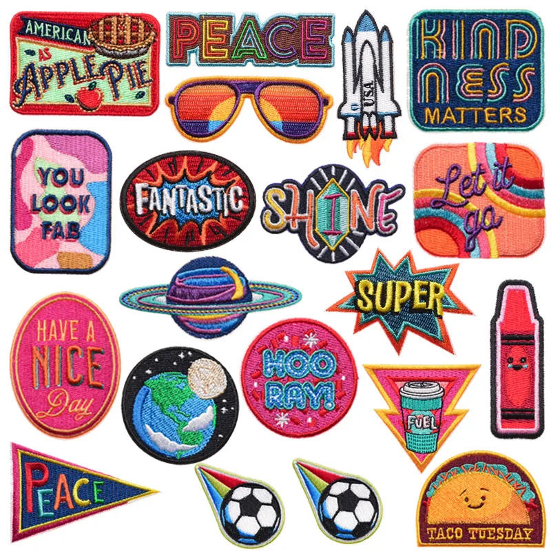 10PCS/Set Fantastic Iron On Patches For Clothing Thermoadhesive Patch For Clothes Peace Planet Embroidery Patches On Hat Jeans