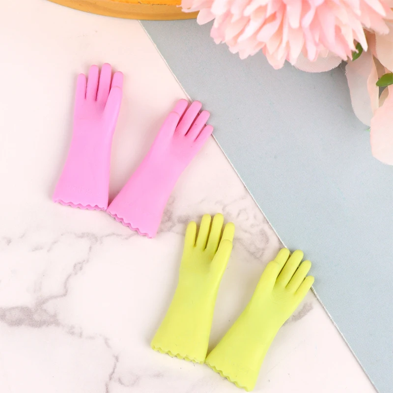 1Pair 1:6 Dollhouse Miniature Gloves Baking Gloves Laundry Mitts Model Decor Kid Pretend Play Toy Doll House Accessories