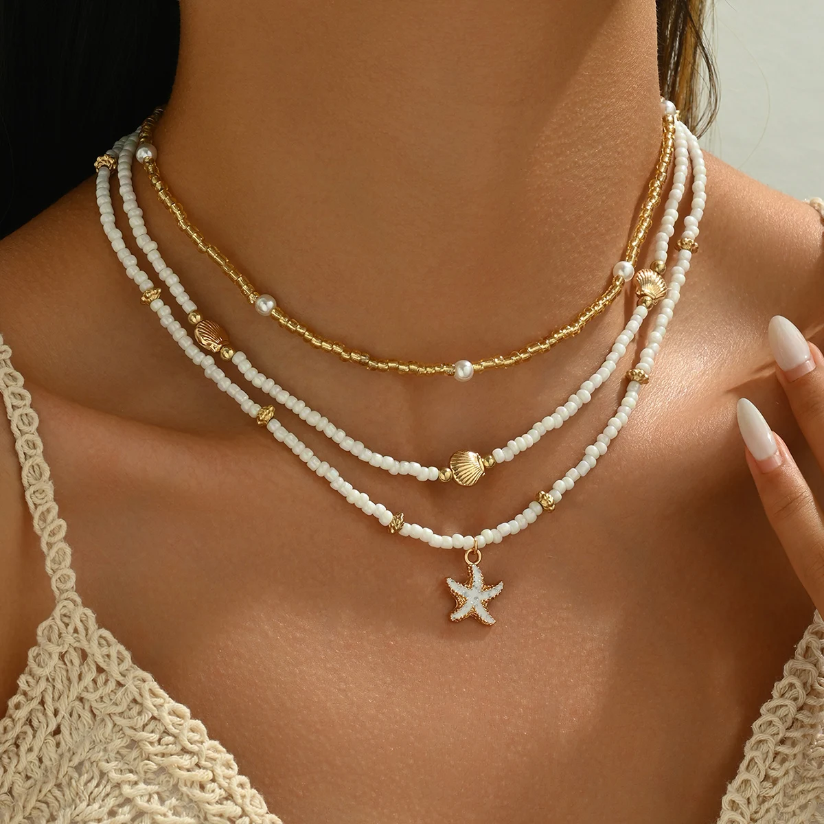 Bohemian Handmade Beaded Stacked Choker Starfish Shell Pendant Necklace Women Beach Vacation Adjustable Jewelry