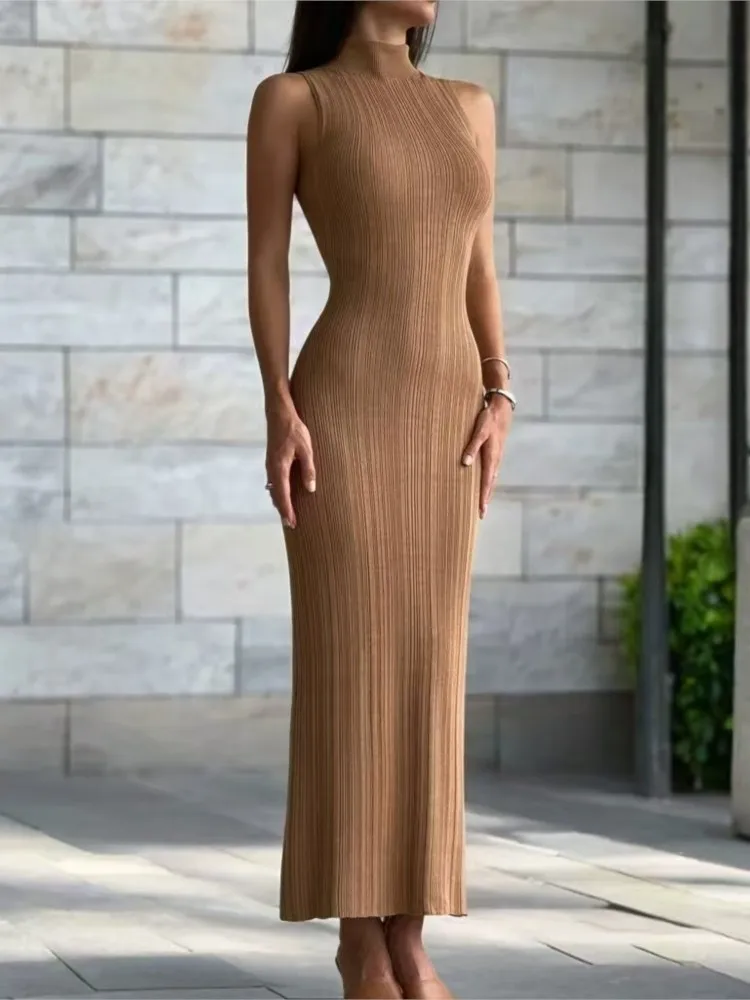 

2026 New Sleeveless Slim Long Dress Women's Fashion Elegant Evening Dress High Neck Solid Color Sexy Knitted Long Dress