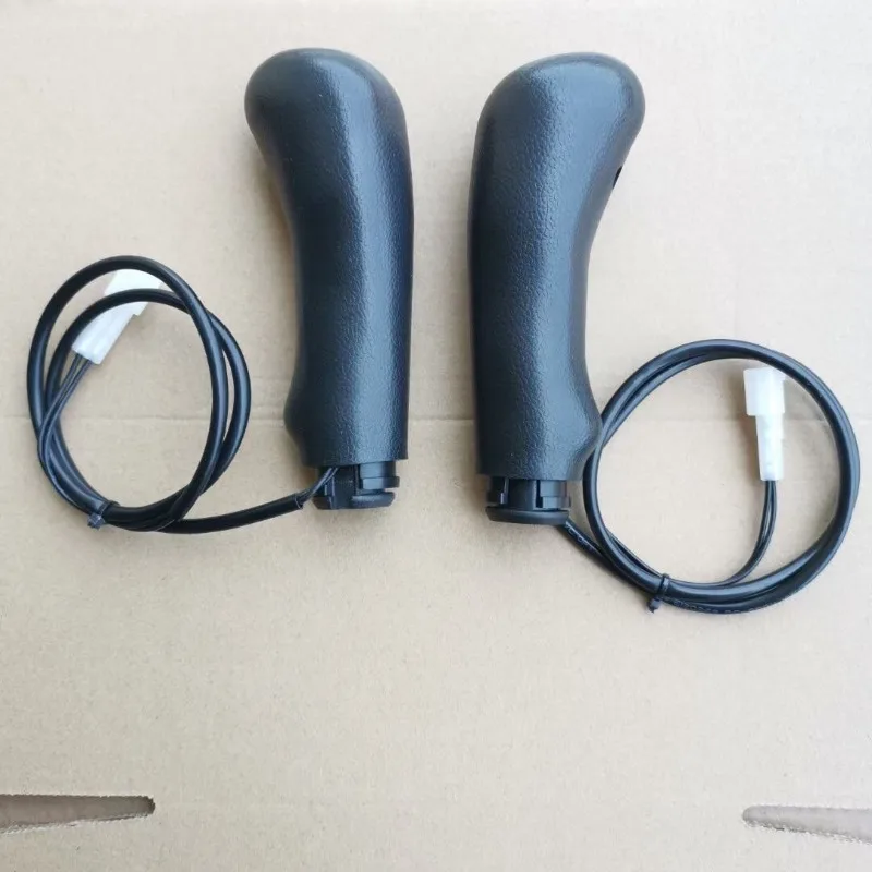 (Applicable to Kobelco) 75 Shengang excavator 130 140 200 210 bar 6E 250 260 one 8 super eight joystick handle glue