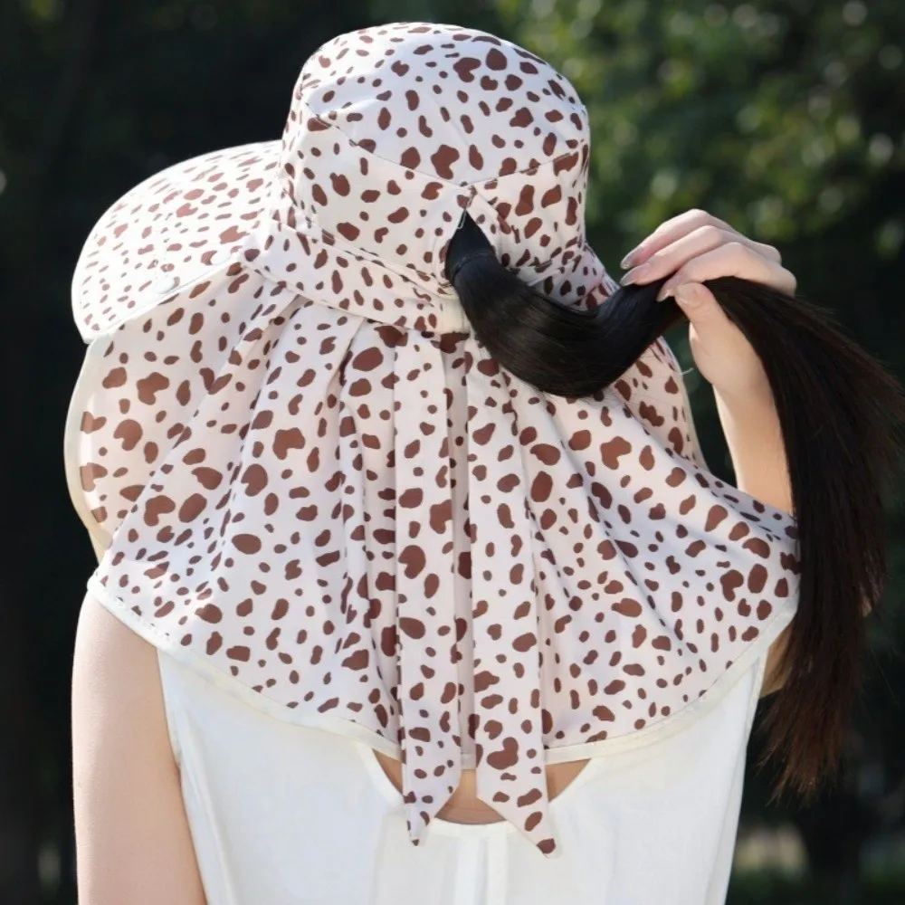 

Fashion UPF 50+ Sun Hat for Women Anti-UV Breathable Sunscreen Cap Adjustable Wide Brim Fisherman Hat for Riding/Traveling