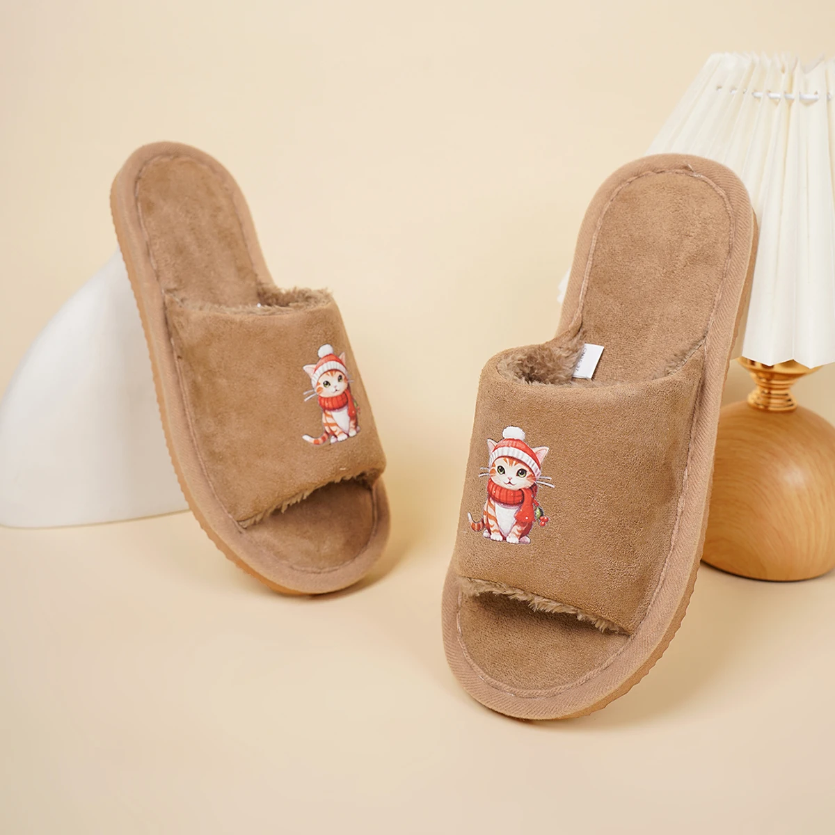 女性の柔らかい毛皮のような屋内スリッパ,メモリフォーム,かわいいプリント,茶色の漫画,夏,秋,冬,4シーズン,オープン,寝室,メイラードスタイル