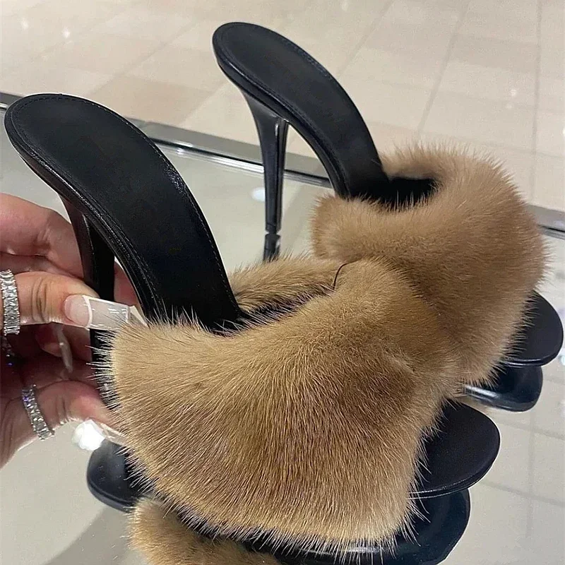 Talons hauts en fourrure de vison pour femmes, talons fins, pantoufles à bout ouvert, sandales de fête en cuir à bouche de poisson sexy pour femmes, nouveau style d'été