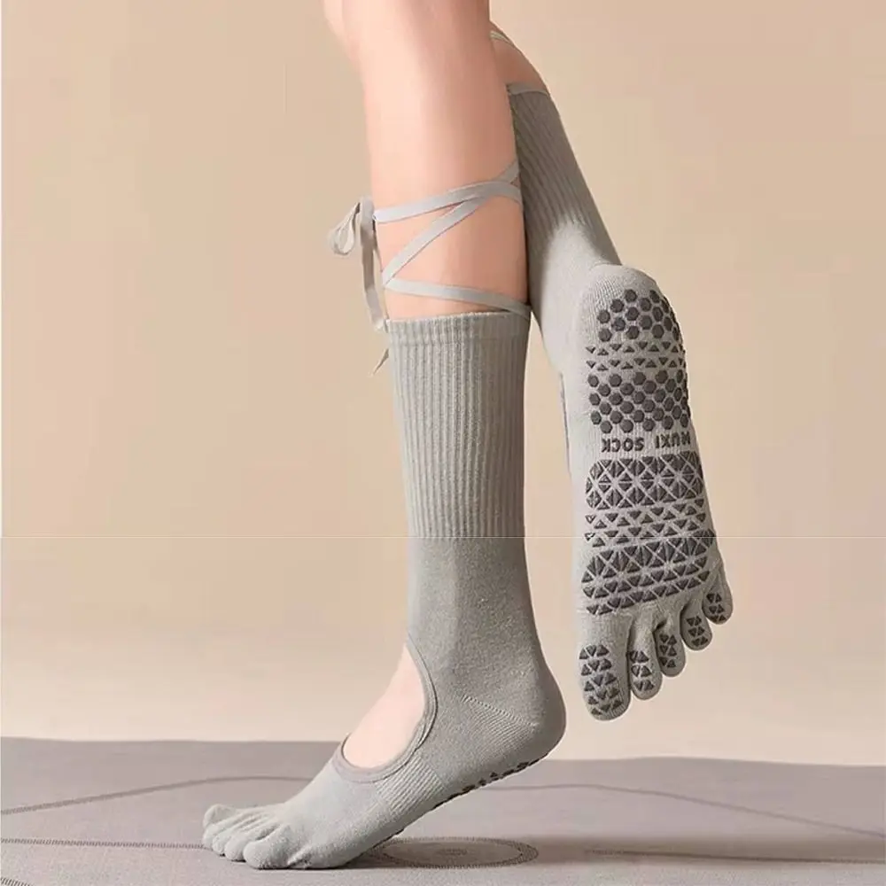 Free Size Long-Tube Five Toe Socks Breathable Elastic Sports Socks Sweat-Absorbing Separate Fingers Pilates Socks Gym