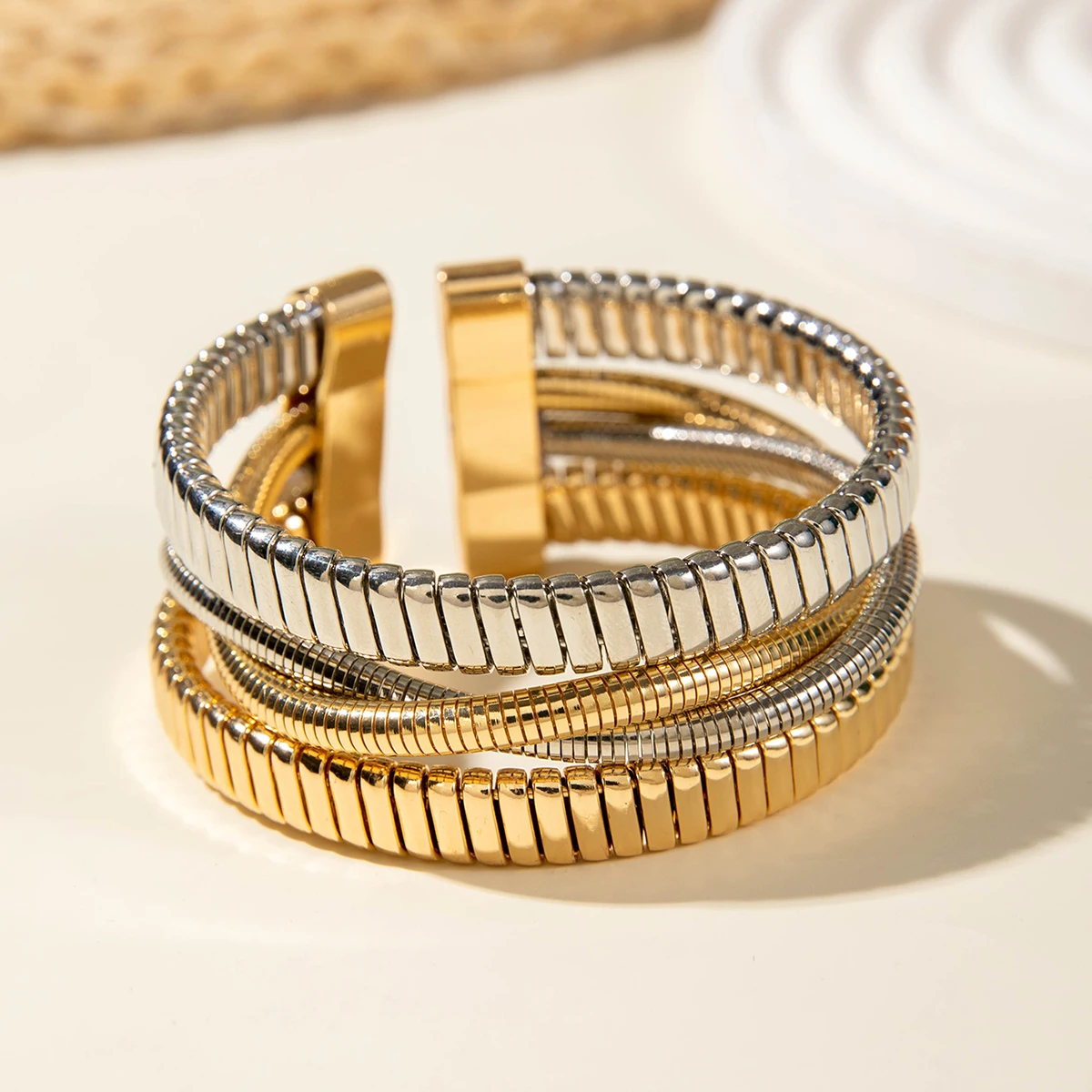 Docona Vintage Elegant Minimalist Bracelet Suitable for Women's Daily Gatherings Holiday Gifts Parties Jewelry Gifts Accessories