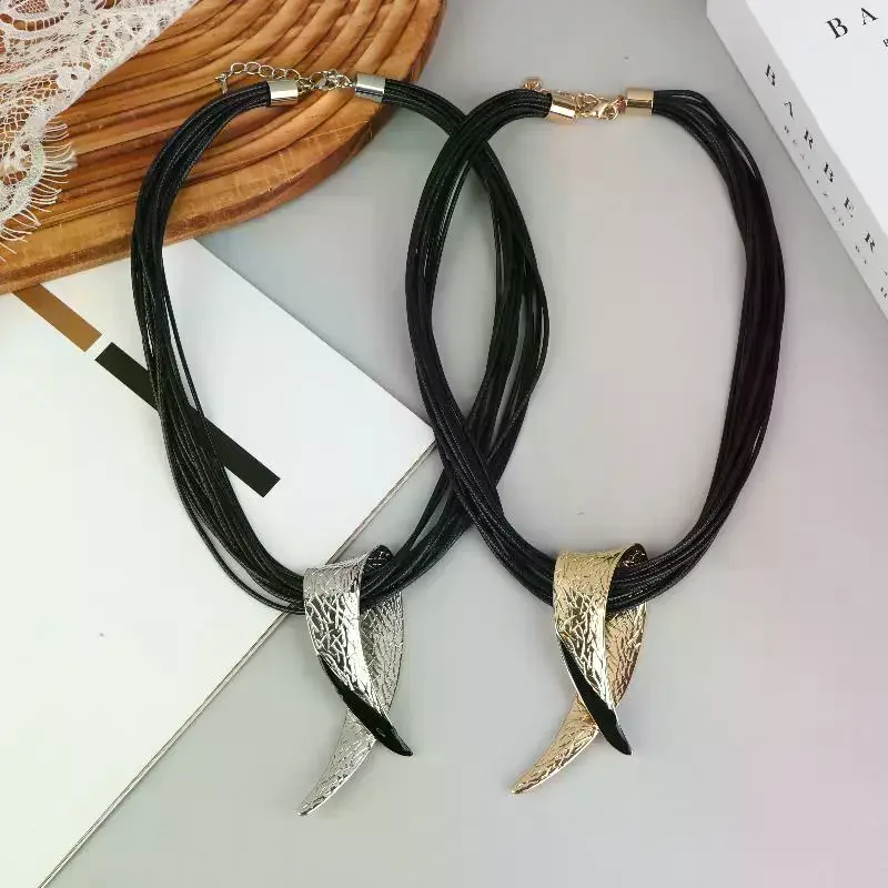 خمر سلسلة جلدية سوداء قلادة قصيرة المختنق الفضة مطلي سبيكة كبيرة قلادة قلادة للنساء هدايا القوطية مجوهرات معدنية