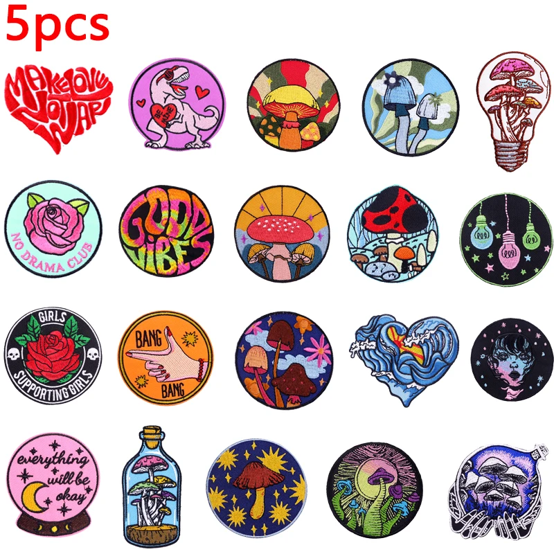5 stücke Cartoon Pilz Patches Auf Kleidung Zubehör Selbst-Kleber Stickerei Tuch Aufkleber Brief Abzeichen Patches Für Kleidung