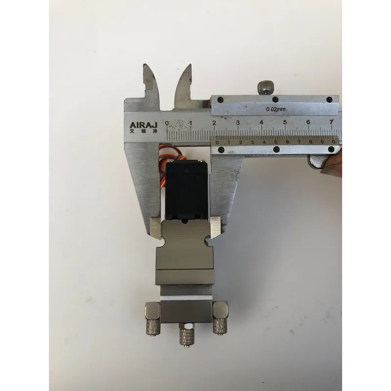Hydraulic excavator model reversing valve 4.6 multi-way large valve 7MPA (for teaching experiment) medium oil return