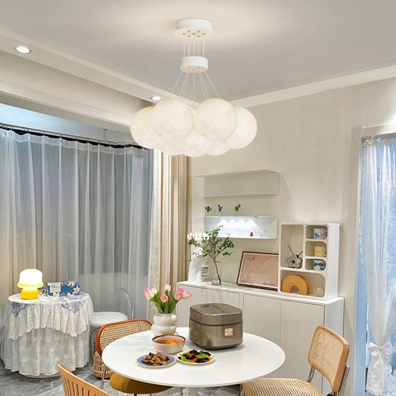 White Acrylic Ball Chandelier Living Room Dining Room Pendant Lamp 7/13/19 Heads G9 Bulb White Metal 110-220V