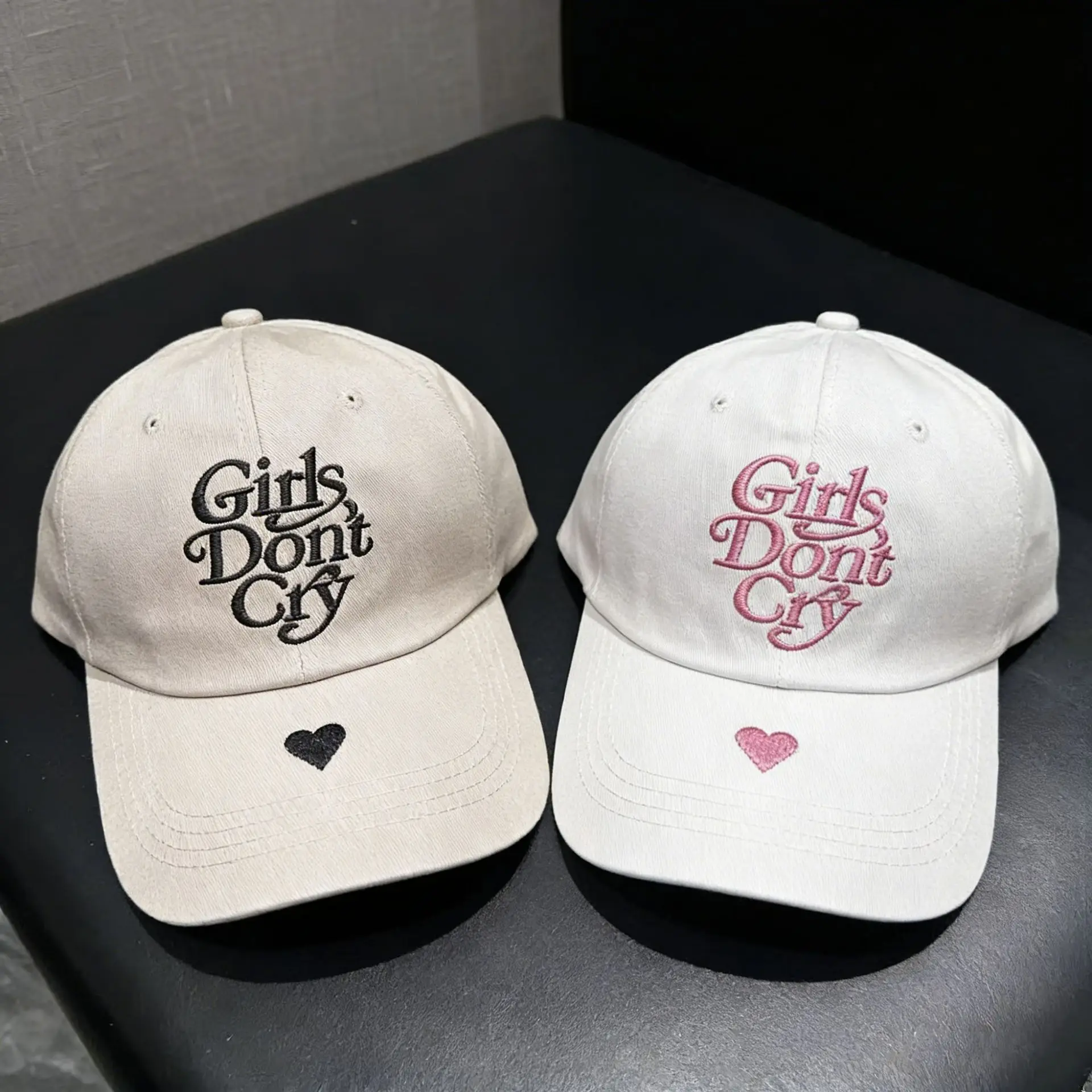 Herren Damen Koreanische Buchstaben-Stickerei Baseballkappen Sonnenschutz Vielseitige Atmungsaktive Snapback-Kappen Mode Street Ins Freizeit – Detail 3