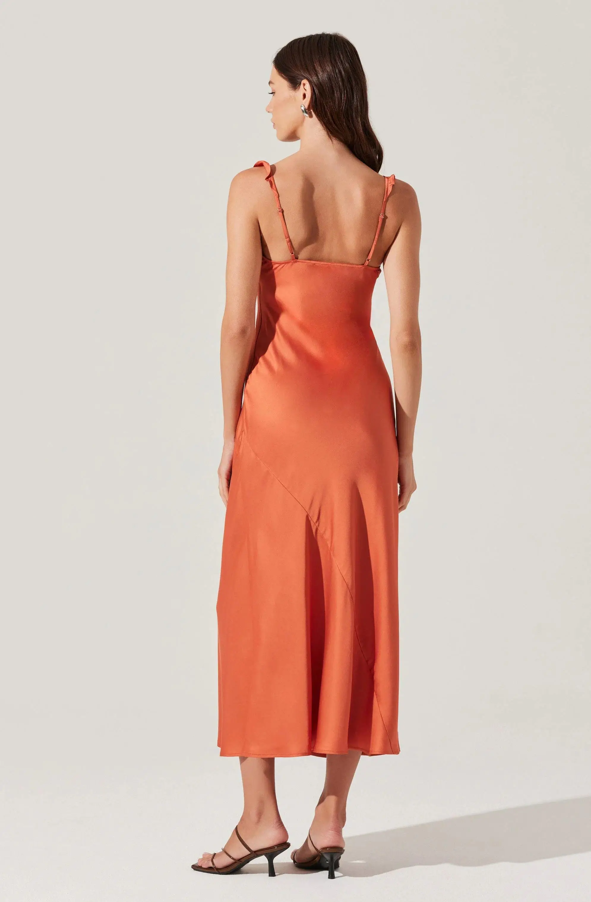 女性オレンジサテンミディカーフドレスソフトで快適な V ネック A ラインカジュアルイブニングトピックパーティードレス卸売ドロップシッピング