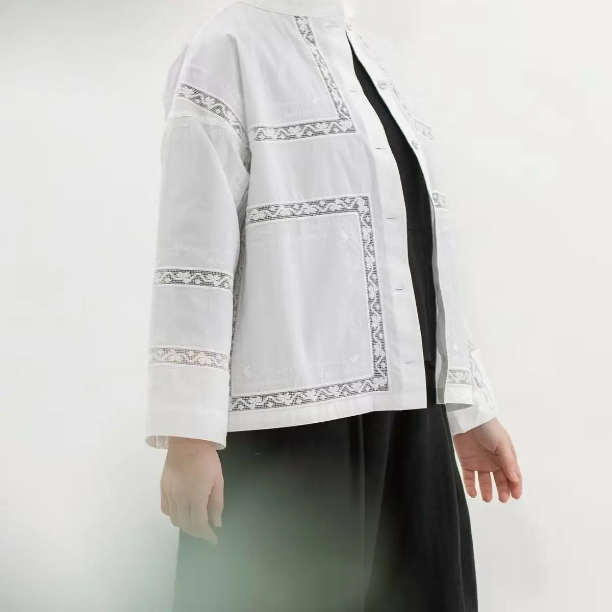 

Новая женская кружевная тонкая куртка в японском стиле, двусторонняя, дышащая, удобная, с длинными рукавами, весенняя мода