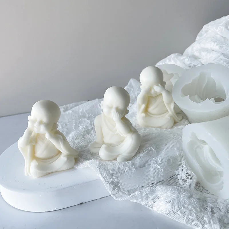 Cute Little Monk Candle Silicone Mold DIY Aromatherapy Smiling Monk Buddha Candle Car Home Ornament Plaster Mold Cake Decor