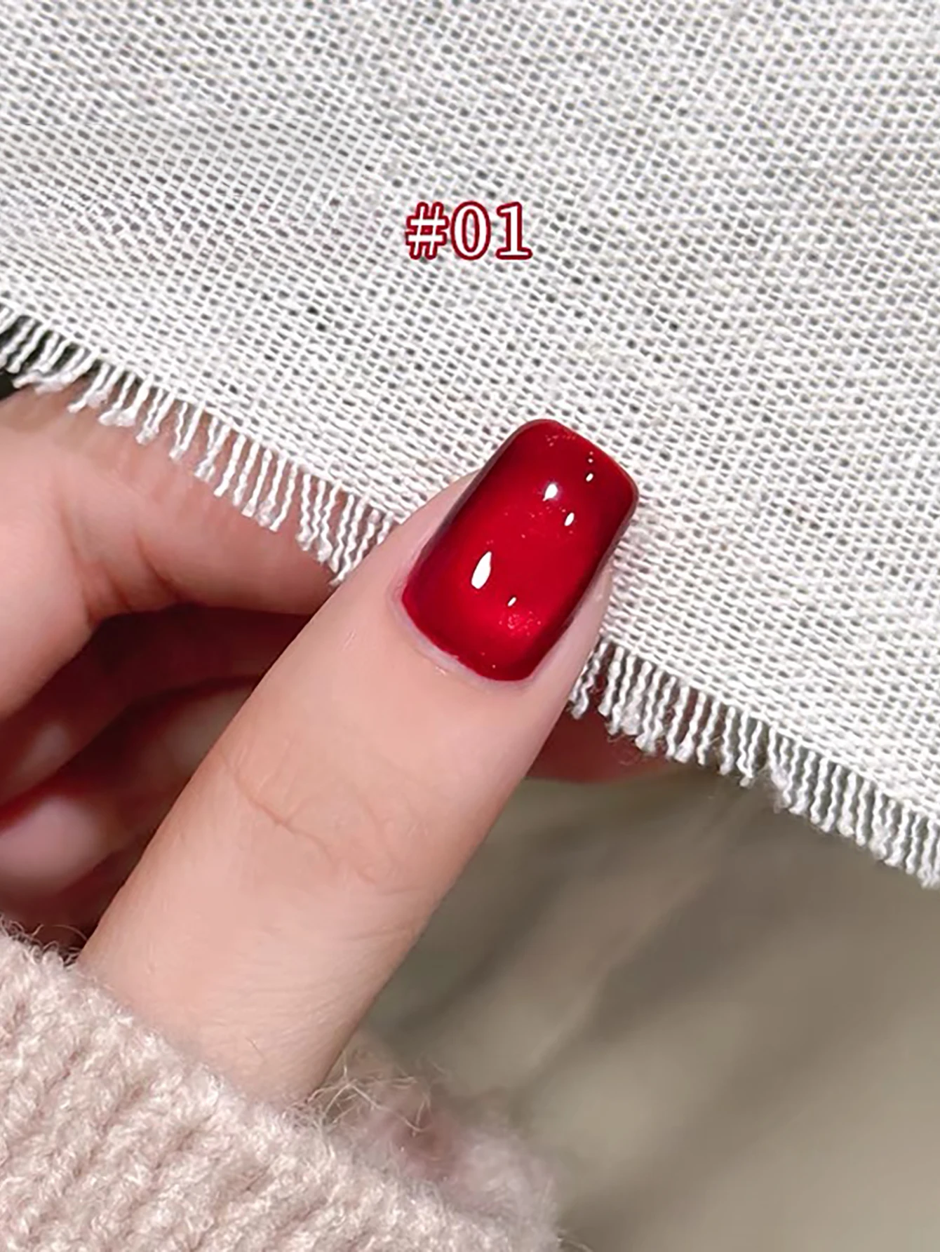 ZH 1-3 Pcs 12ML Red Ocean Cat Eye Gel Nail Polish 2025 Top Selling Red Color Flash Glass Beads Cat Magnetic Gel Red Nails