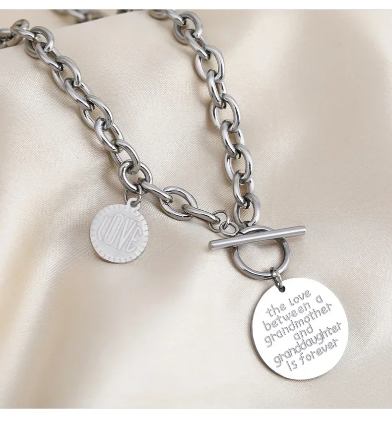 

2025 Brand-new titanium steel necklace, women's letter pendant, collarbone chain, sweater chain