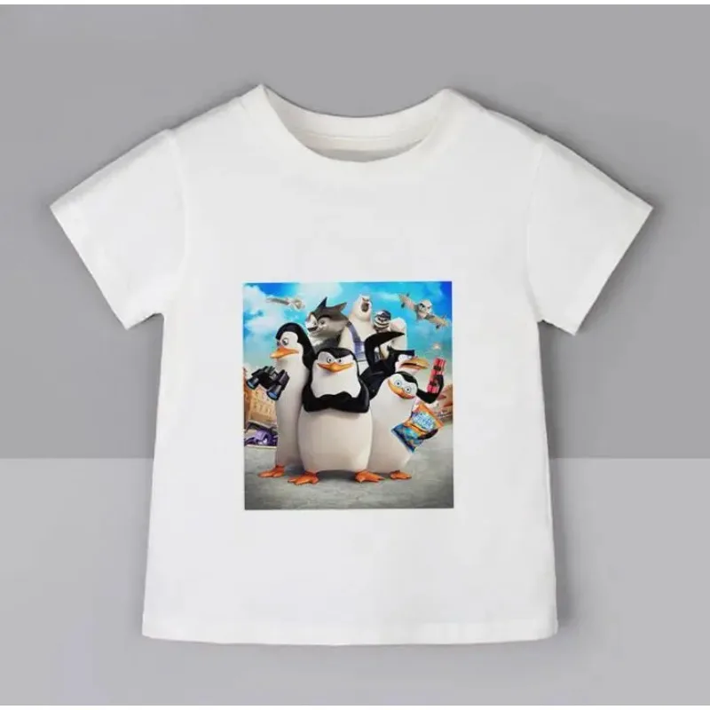 Letnie ubrania dla dzieci madagaskarowe pingwiny chłopięce słodkie pingwiny dziewczęce T shirty OCollar White Fashion Kawaii Baby