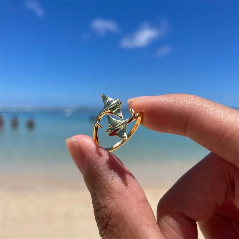 Minimalist Summer Beach Manta Ray Open Adjustable Rings for Women Sea Devil Fish Ocean Life Jewelry Accessory Non-Allergic Ring