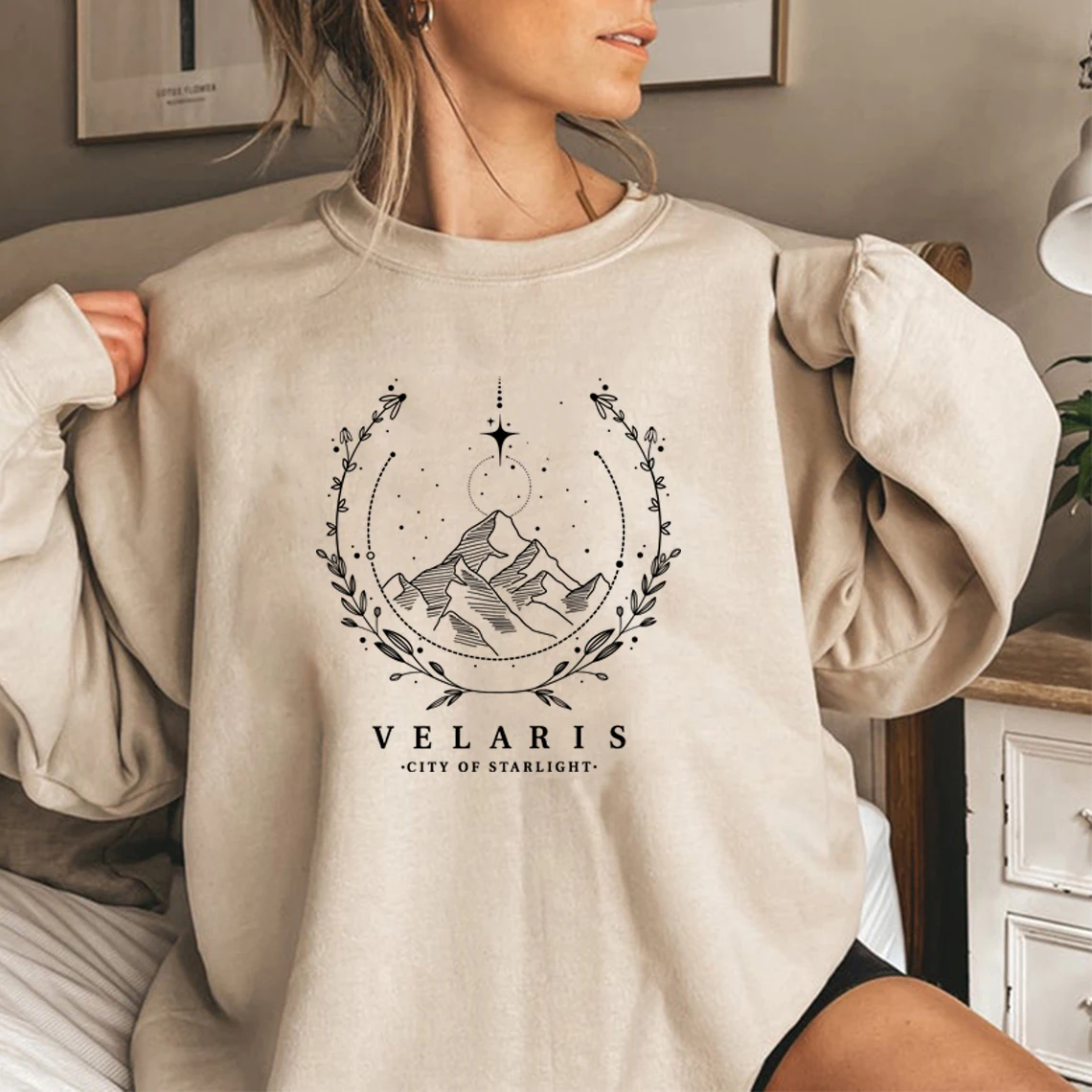 Velaris Sweatshirt The Night Court Hoodies Court of Thorns and Roses Sweatshirt Women Hoodie SJM City of Starlight Pullovers Top