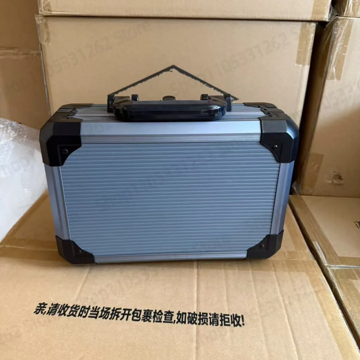 Black High-end Chip Box K-type Outdoor Aluminum Alloy Portable Box