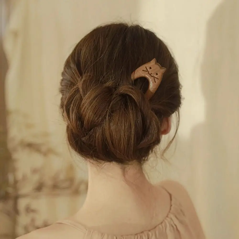 

Classical Wood Wooden Hair Stick Butterfly Animals Chinese Style Hairpin Cat Hair Sticks for Buns Hanfu Headwear Women