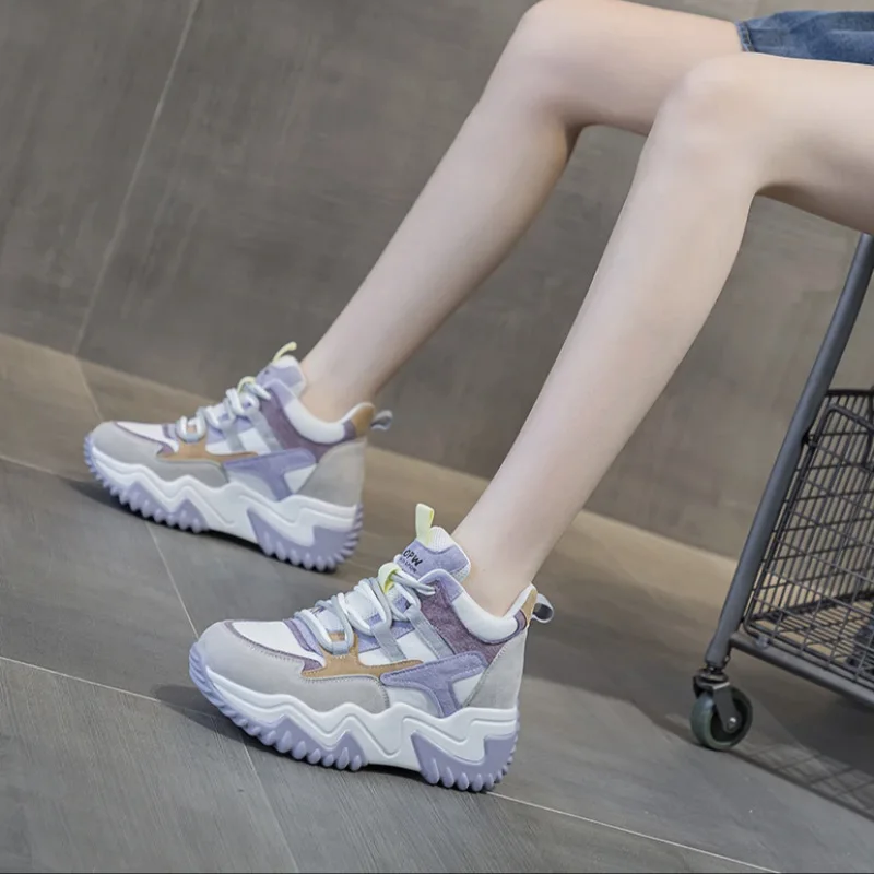 High Top Sports Women\'s Shoes 2024 Autumn New Item Thick Sole Height Increasing Casual Versatile Sports Vulcanized Single Shoe