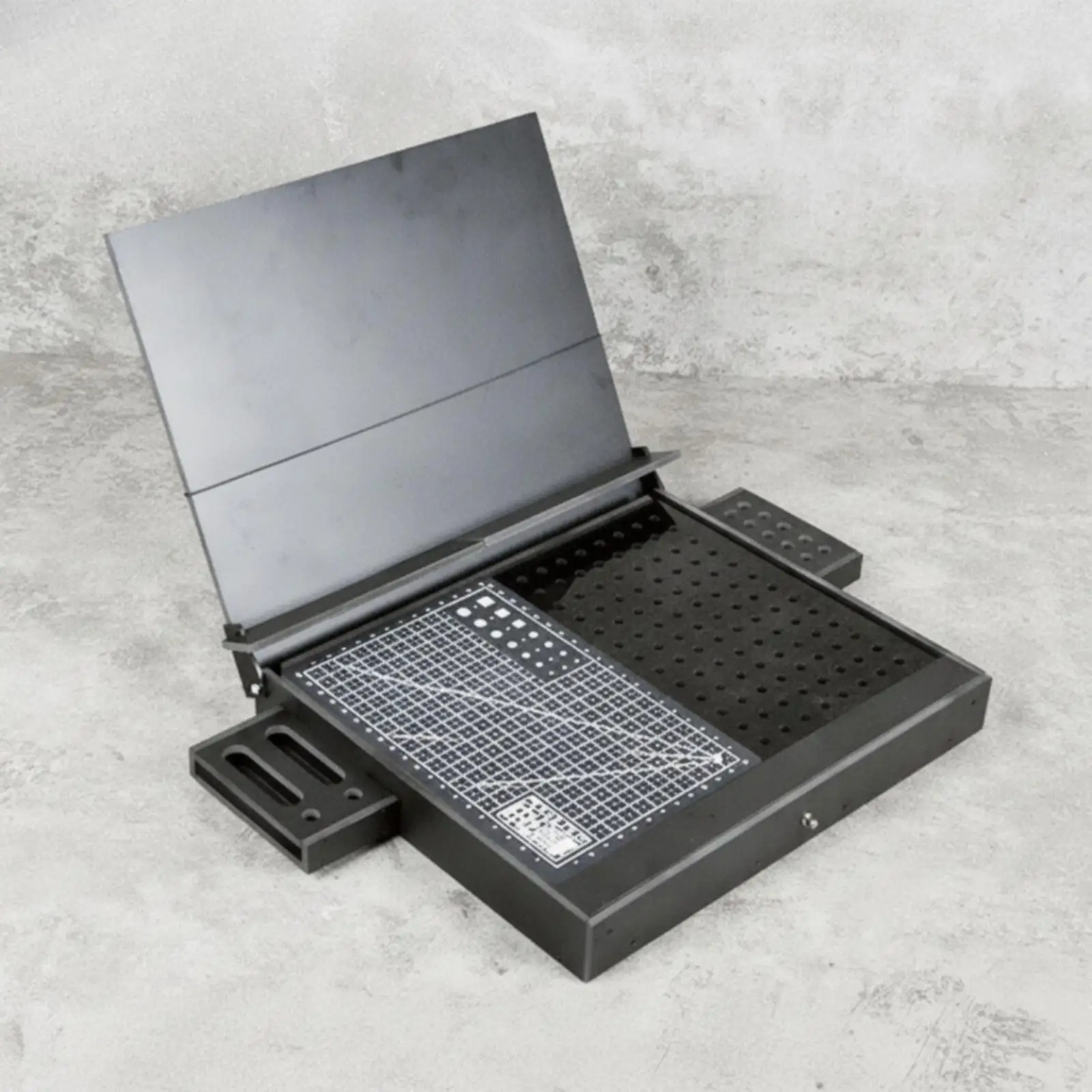 Model Assembly Workbench Portable Hobby Station with Cutting Mat Desktop Organizer Compact for Hobbyists